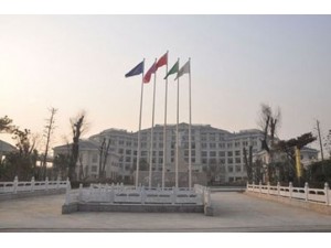 许昌鄢陵金雨玫瑰庄园大酒店